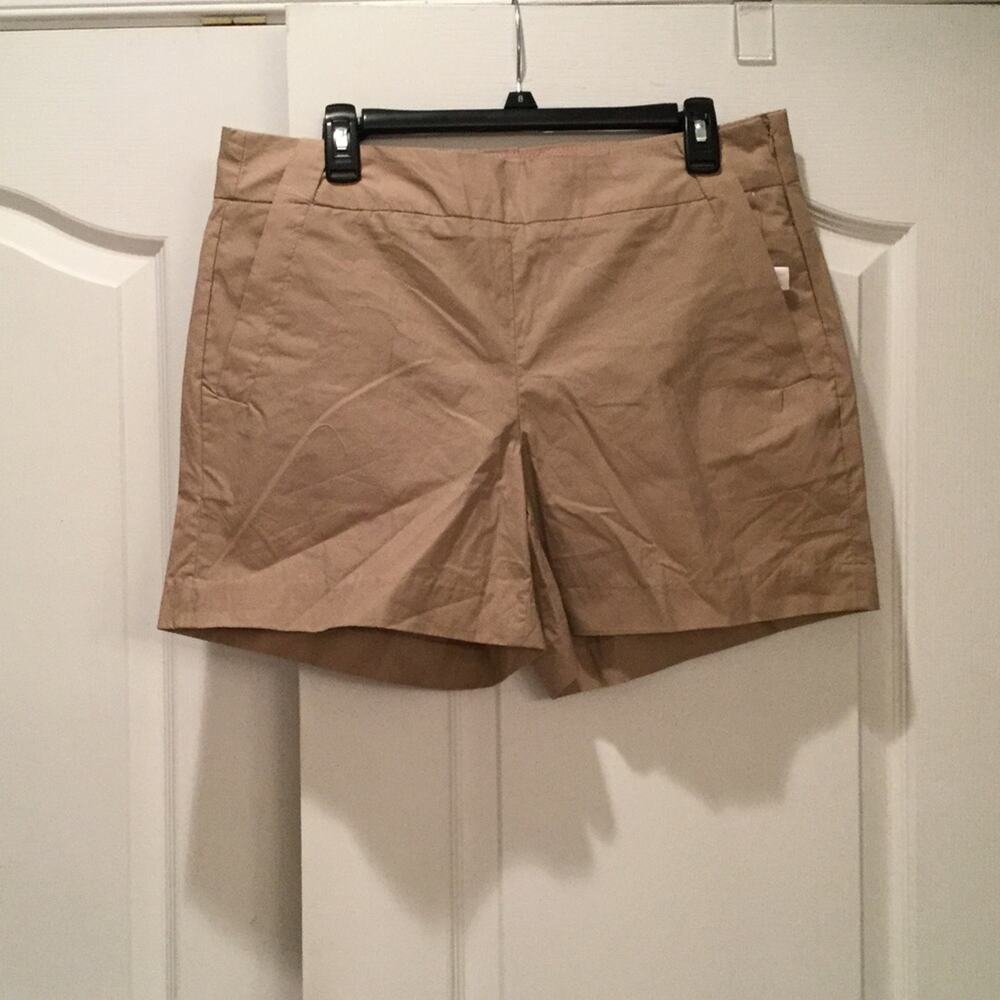 Willi Smith 10 tan flat front 💯cotton short NWT